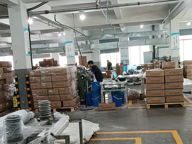 硅胶橡胶产品仓库和物流区域